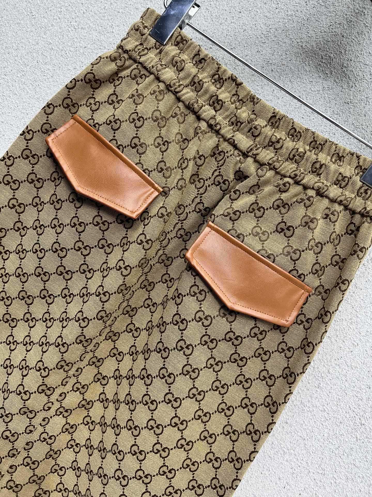 Guc 25fw jacquard skirt