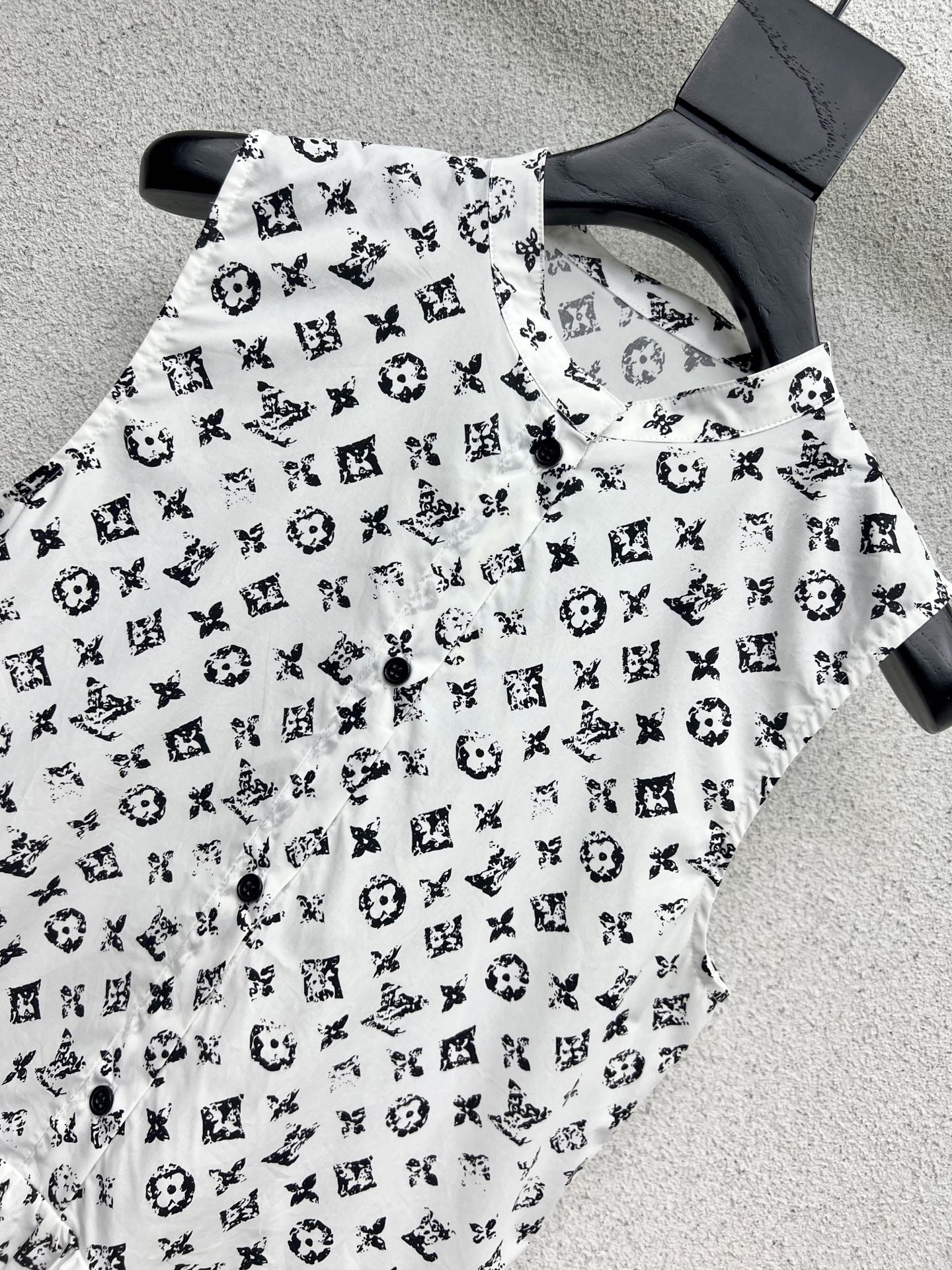 1ouis 25ss sleeveless dress