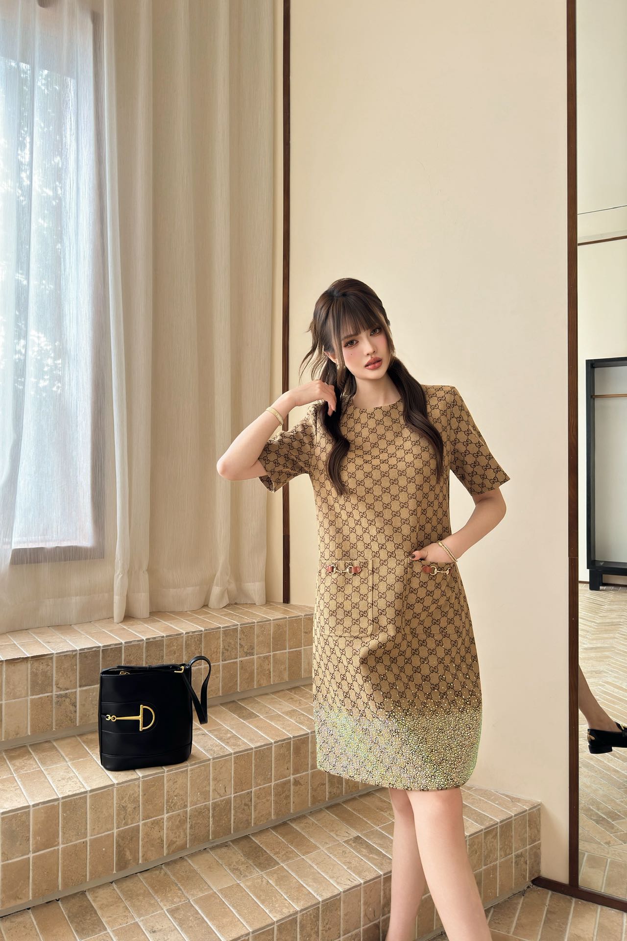 Guc 25fw rhinestone dress