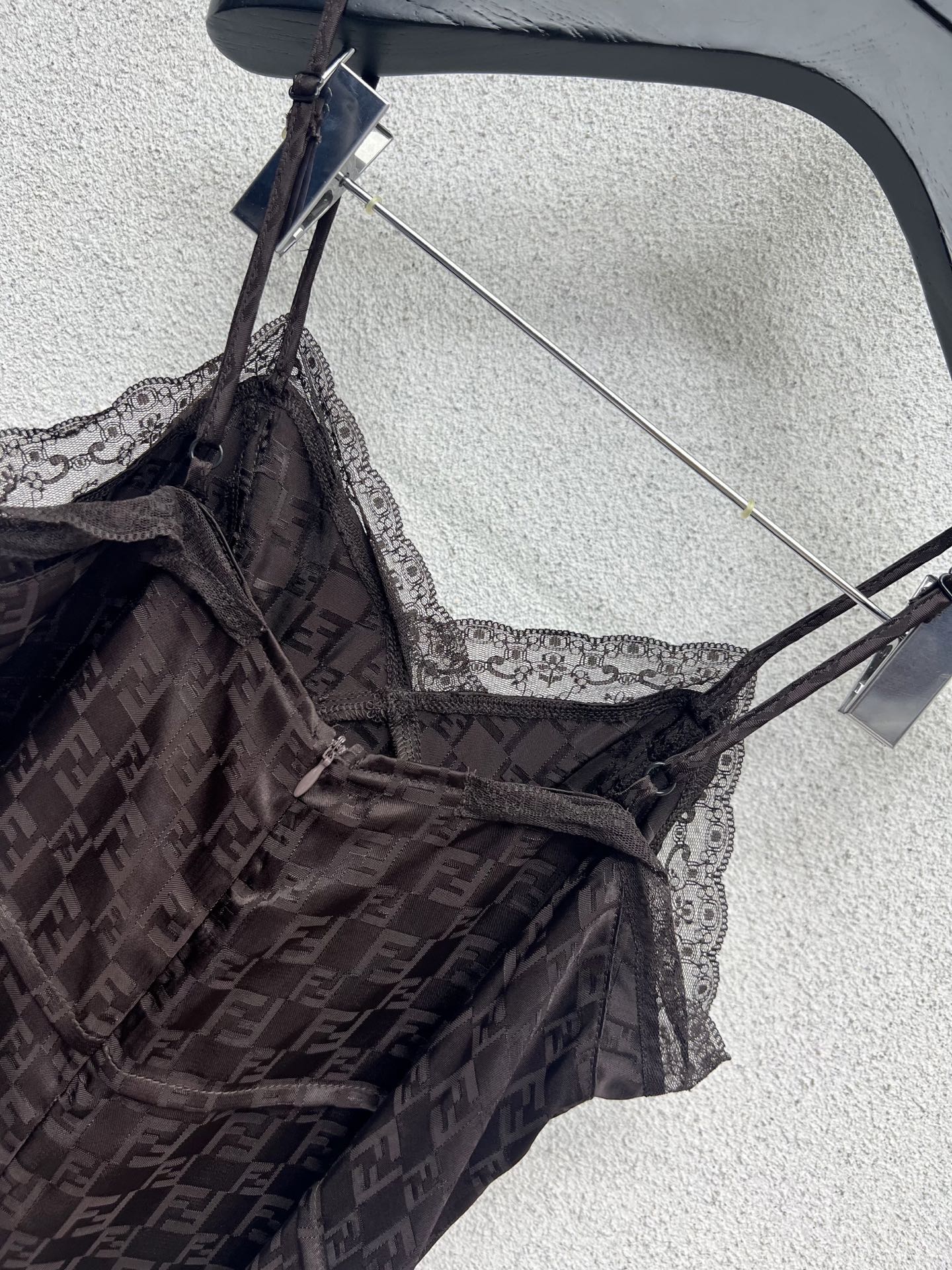 Fend 25FW  silk  Camisole