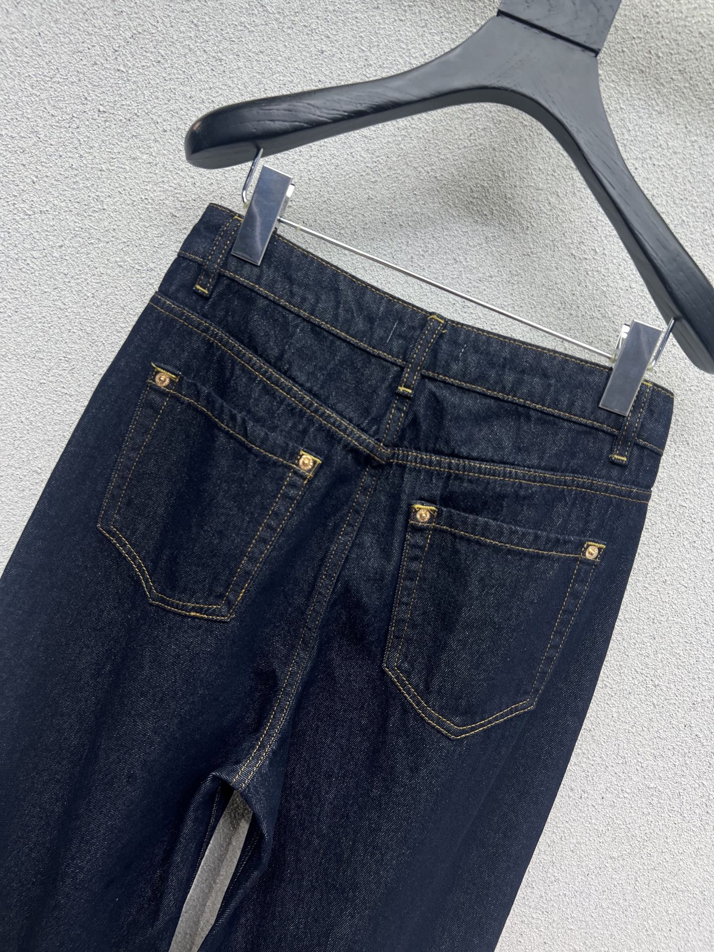 Louis 25FW jacquard jeans