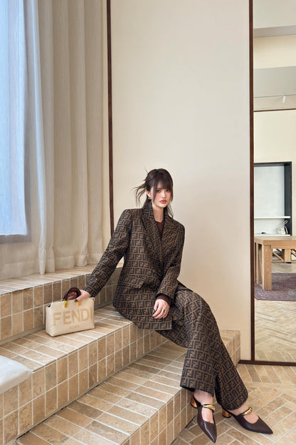 Fend 25fw jacquard pants