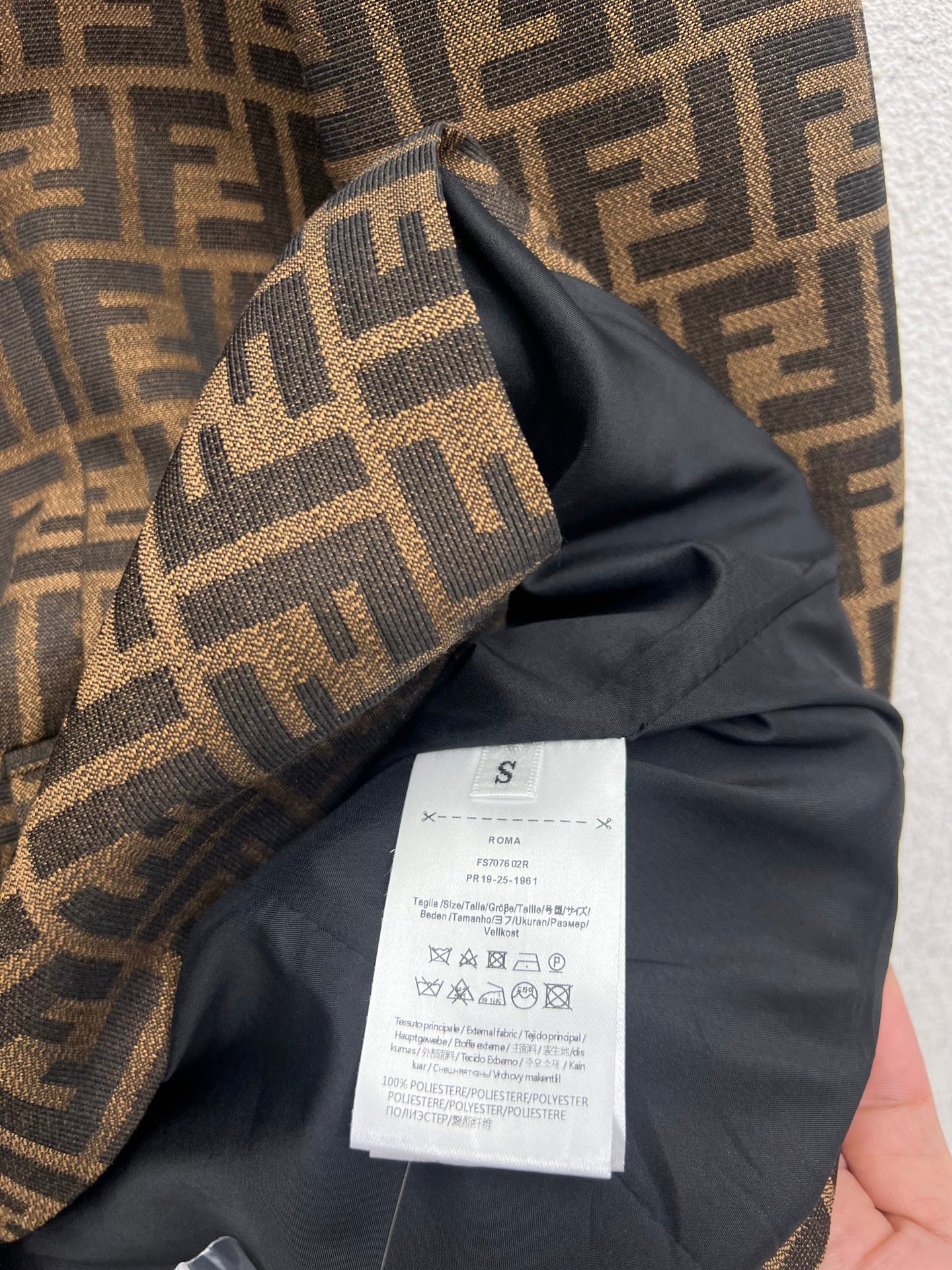 Fend 25fw blazer