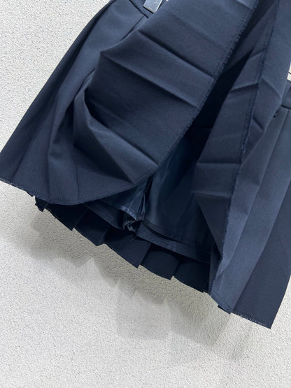 miu 25fw pleated skirts