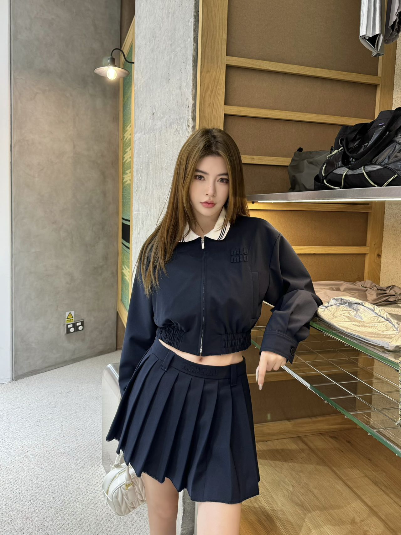 miu 25fw pleated skirts