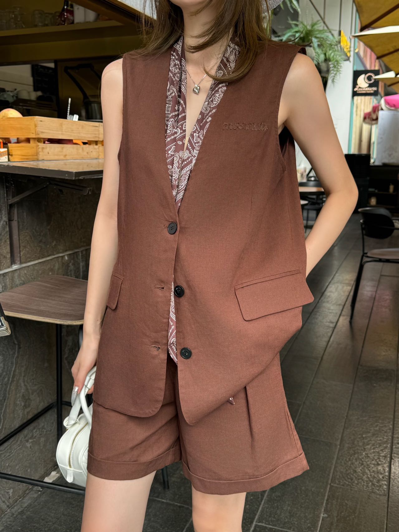 Miu 25fw sleeveless suit