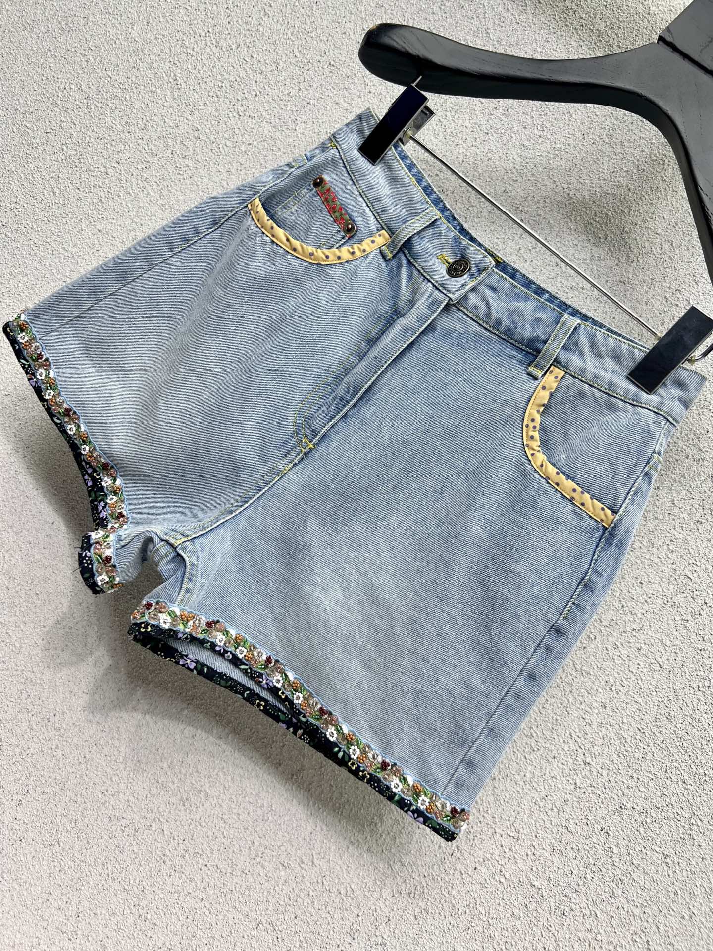 Val 25fw Beaded Short