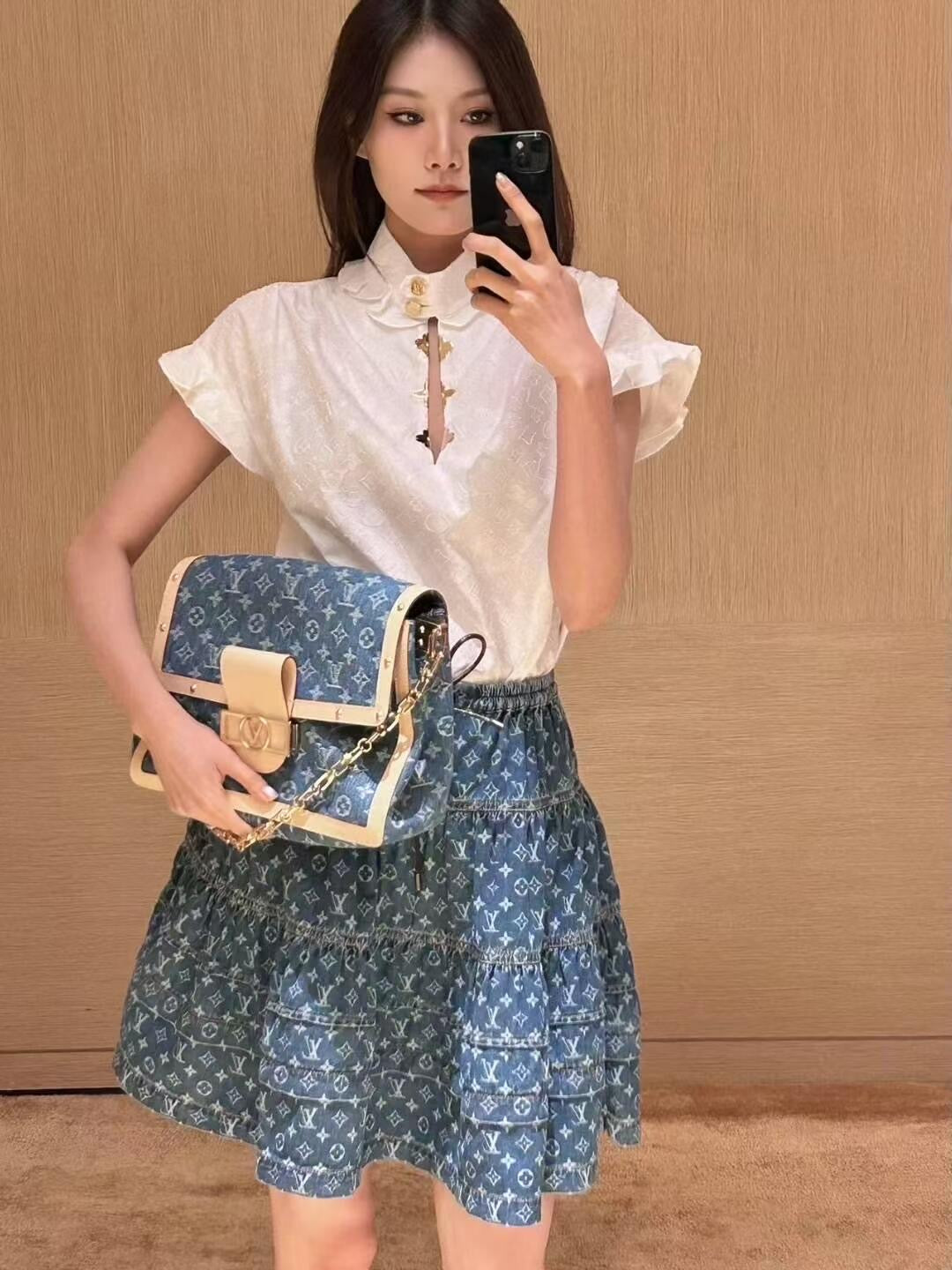 Louis 25fw denim skirt