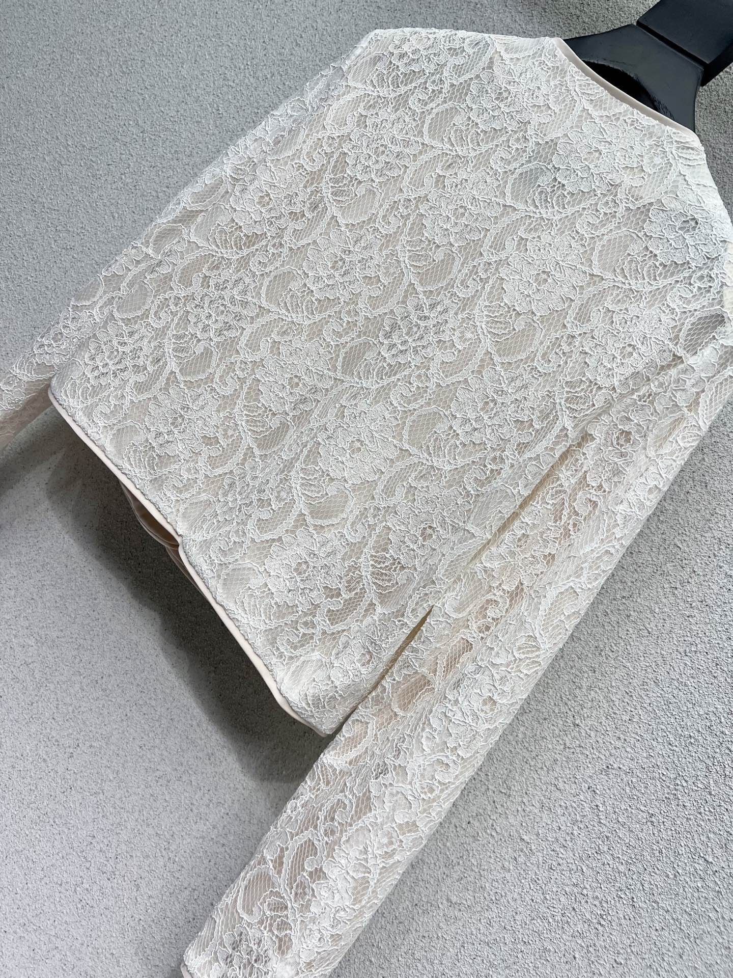 Chan 25fw lace jacket