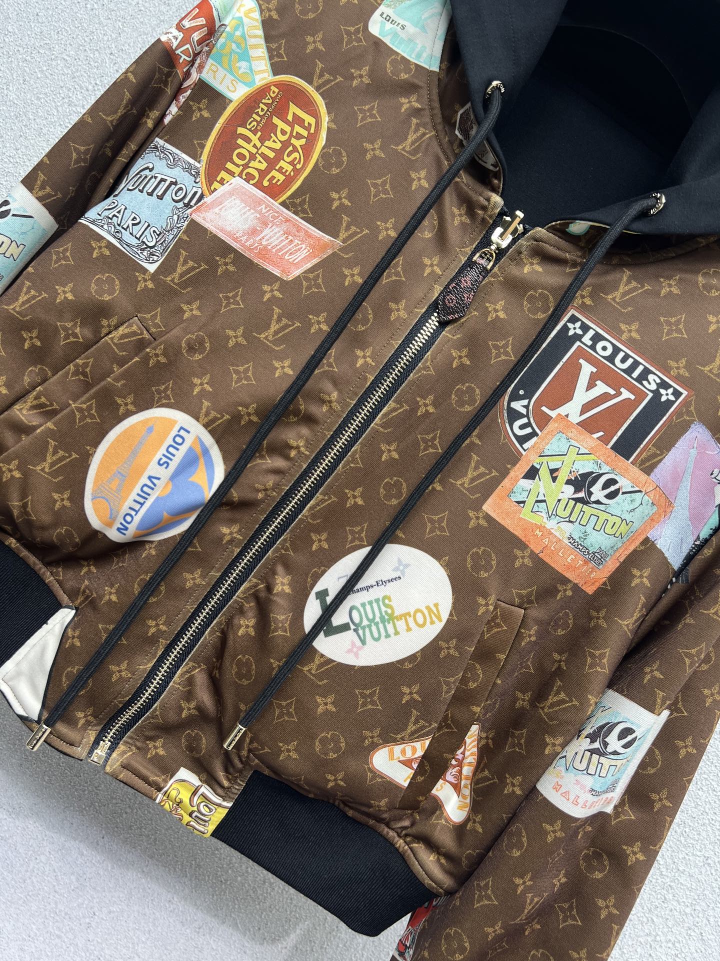 Louis 25fw reversible suit