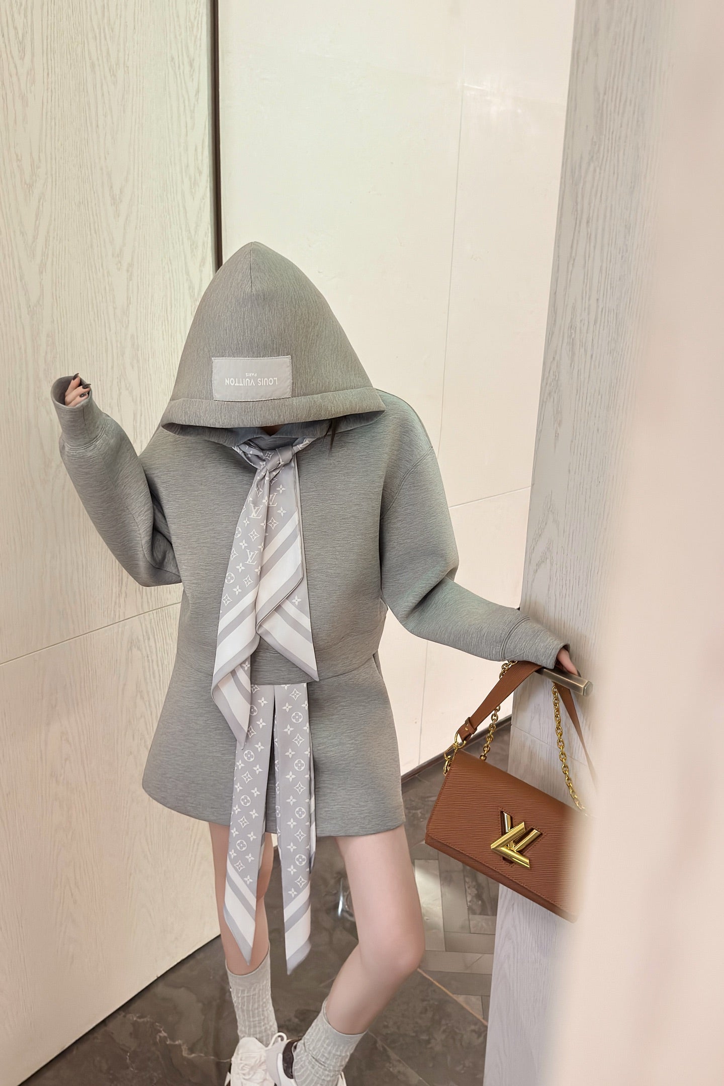 Louis 25fw scarf hoodie