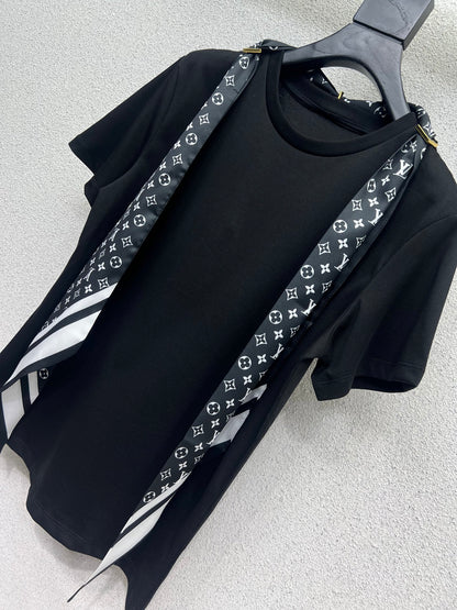 Louis 25fw scarf t-shirt