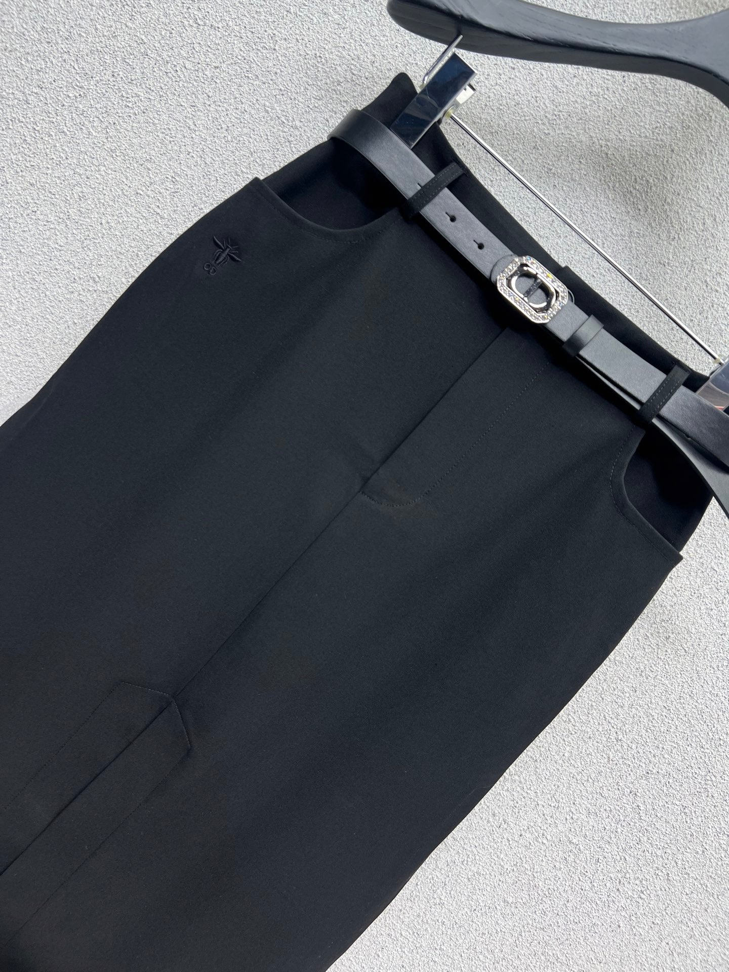 CD 25fw slit skirt