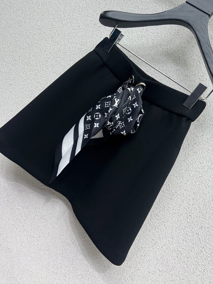 Louis 25fw scarf short