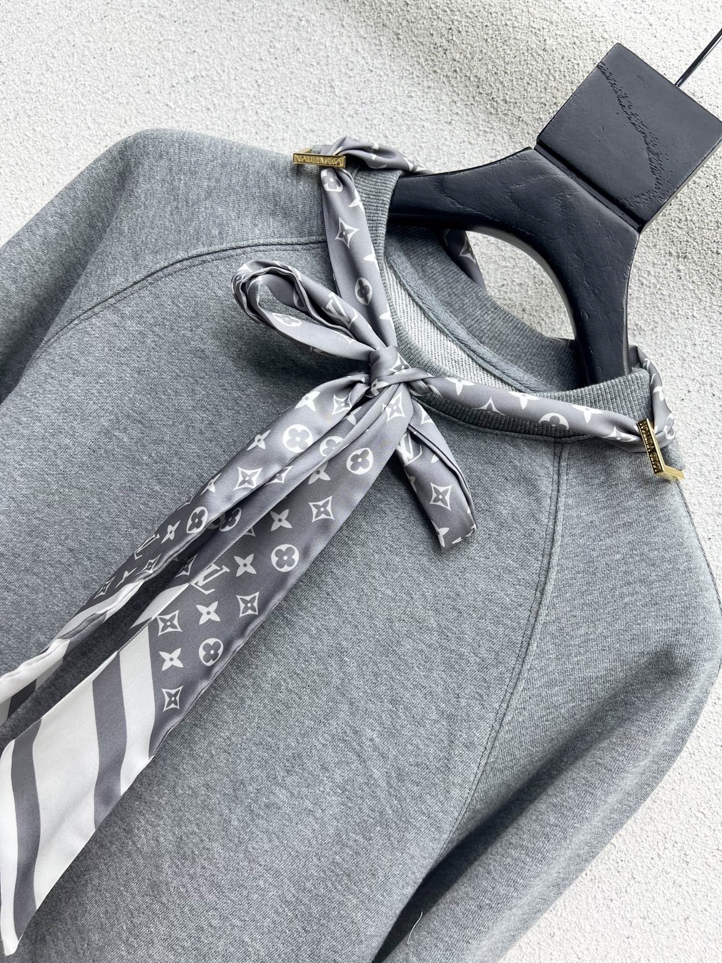 Louis 25fw  scarf Hoodie