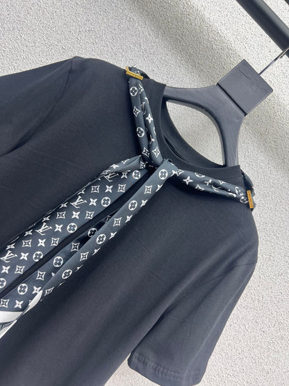 Louis 25fw  Scarf T-shirt