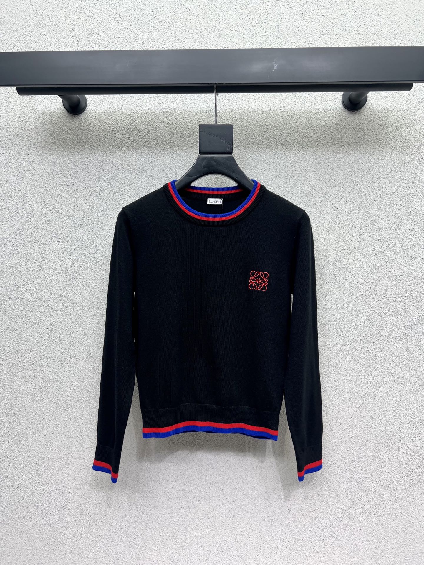 Loe 25fw knitted sweater