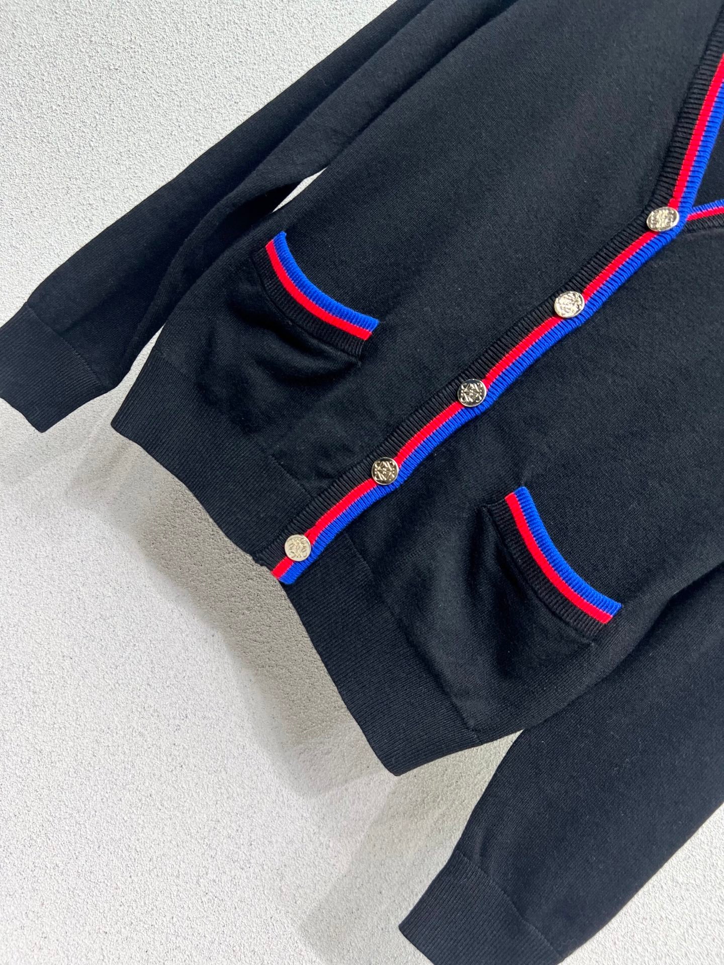 Loe 25fw knitted cardigan