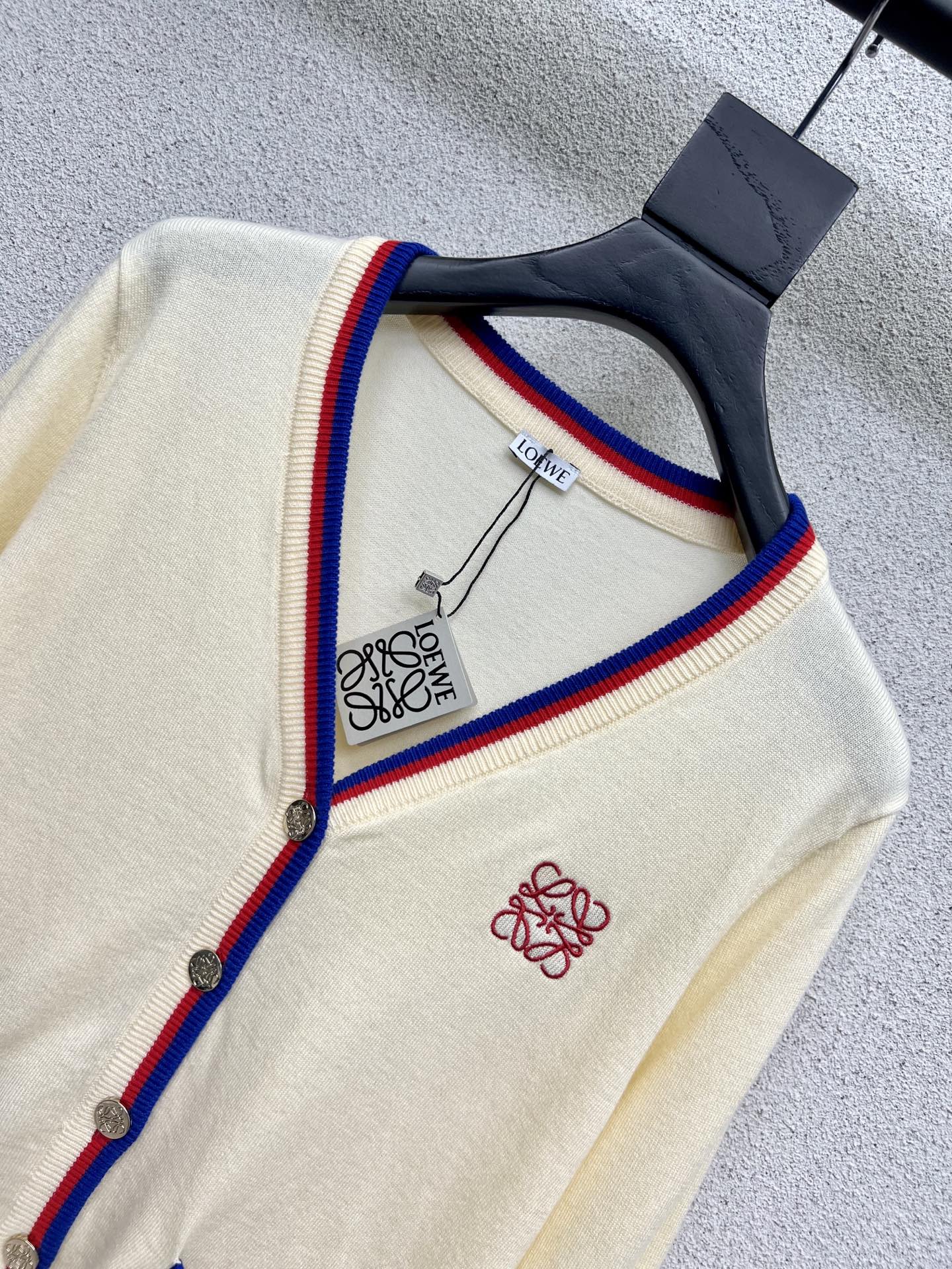 Loe 25fw knitted cardigan