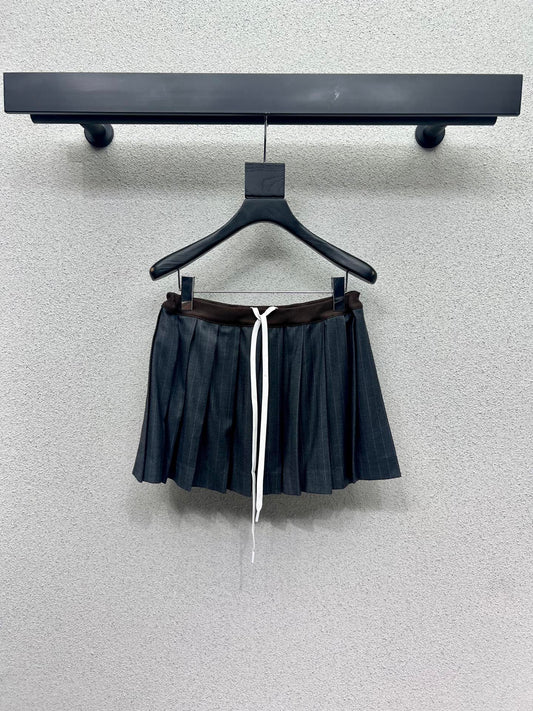 Miu 25fw embroidered skirts