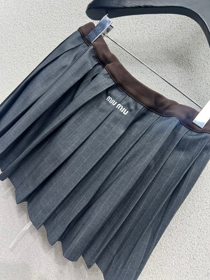 Miu 25fw embroidered skirts