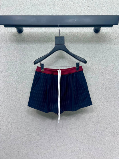 Miu 25fw embroidered short