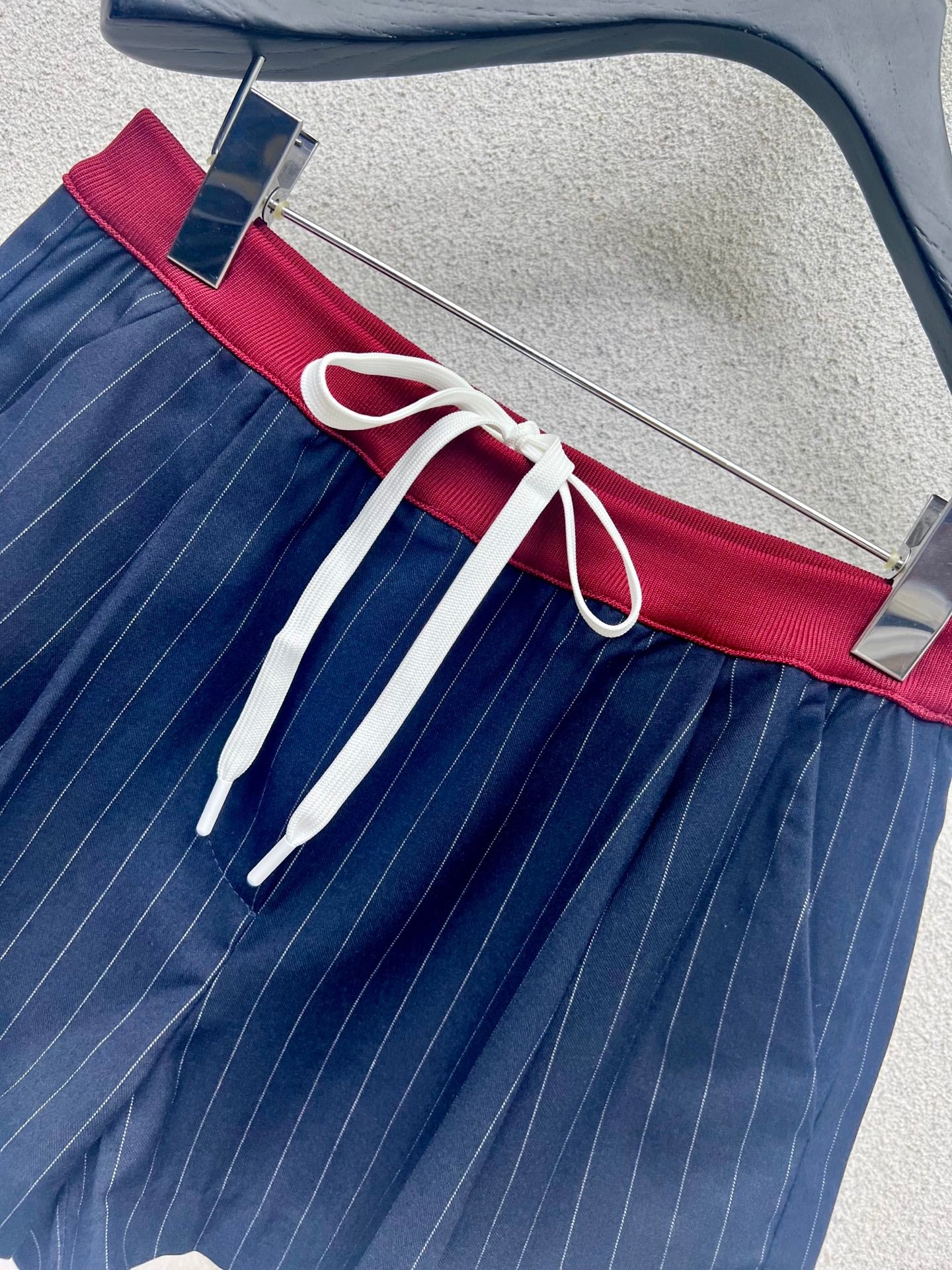 Miu 25fw embroidered short