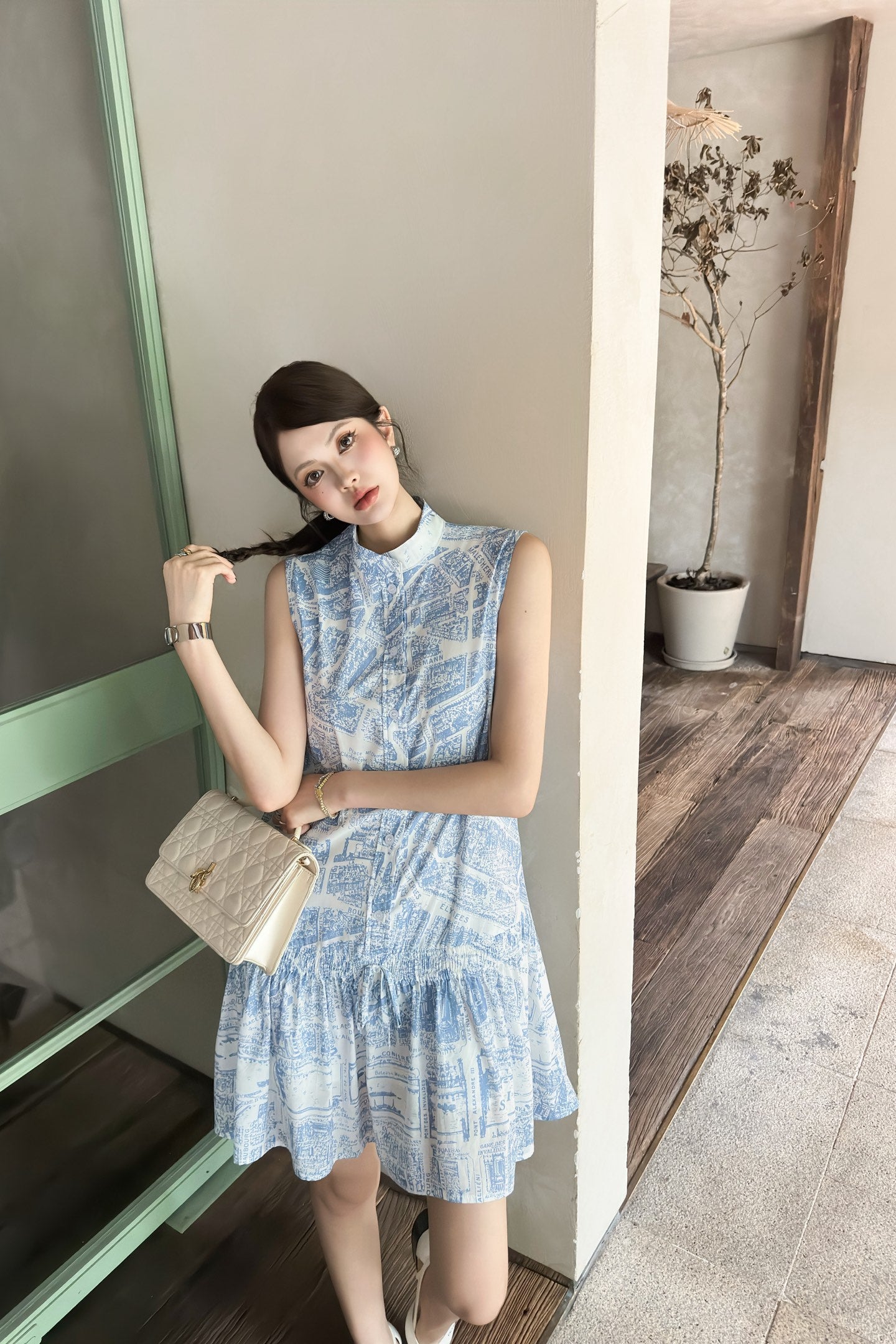 CD 25fw sleeveless dress