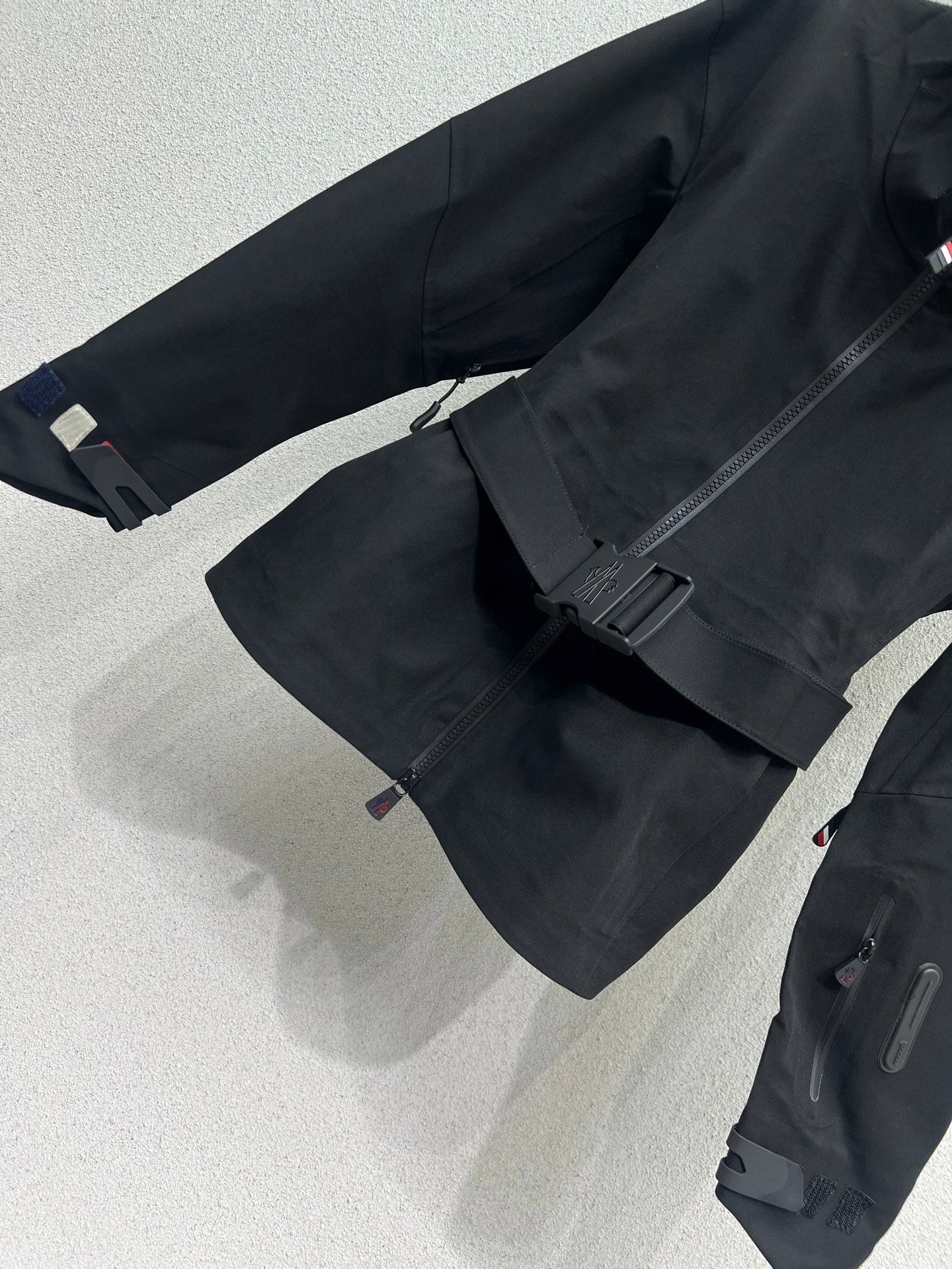 Mon 25fw outdoor jacket
