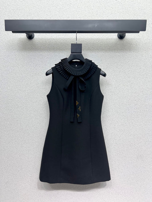 Louis 25fw pleated dress
