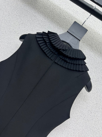 Louis 25fw pleated dress