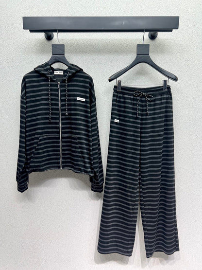 Miu 25fw suit