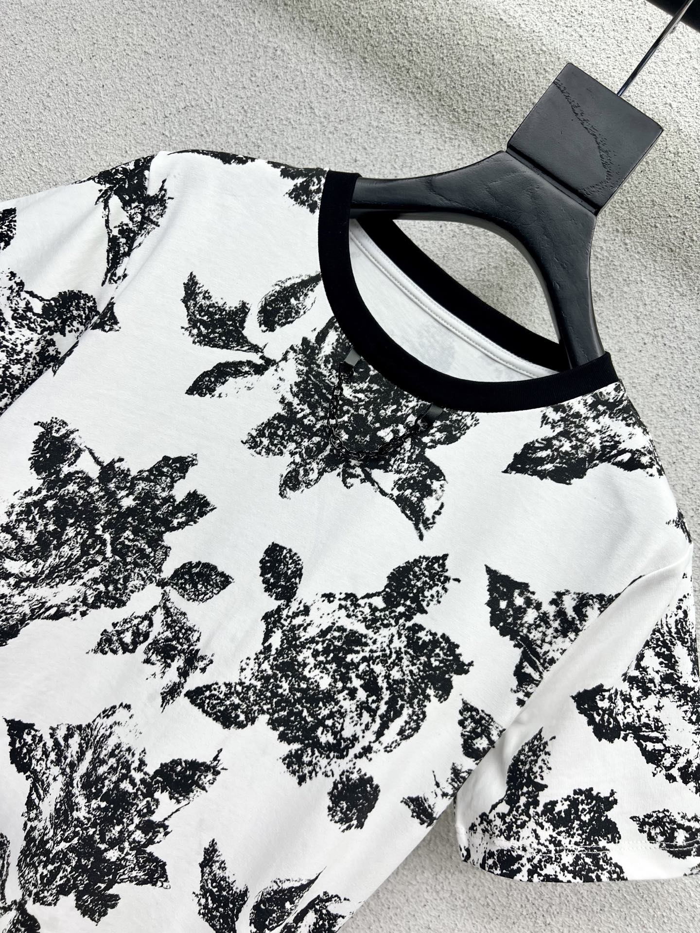 Louis 25fw printed skirts