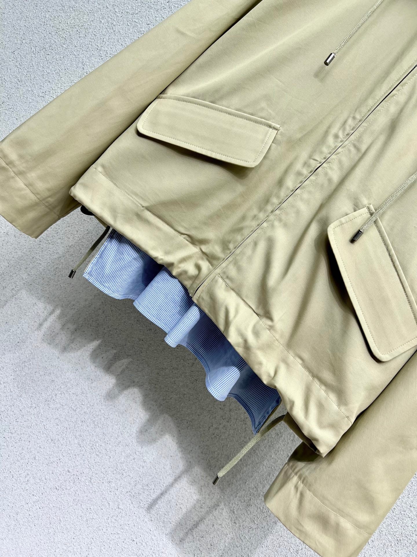 Loe 25fw embroidered jacket