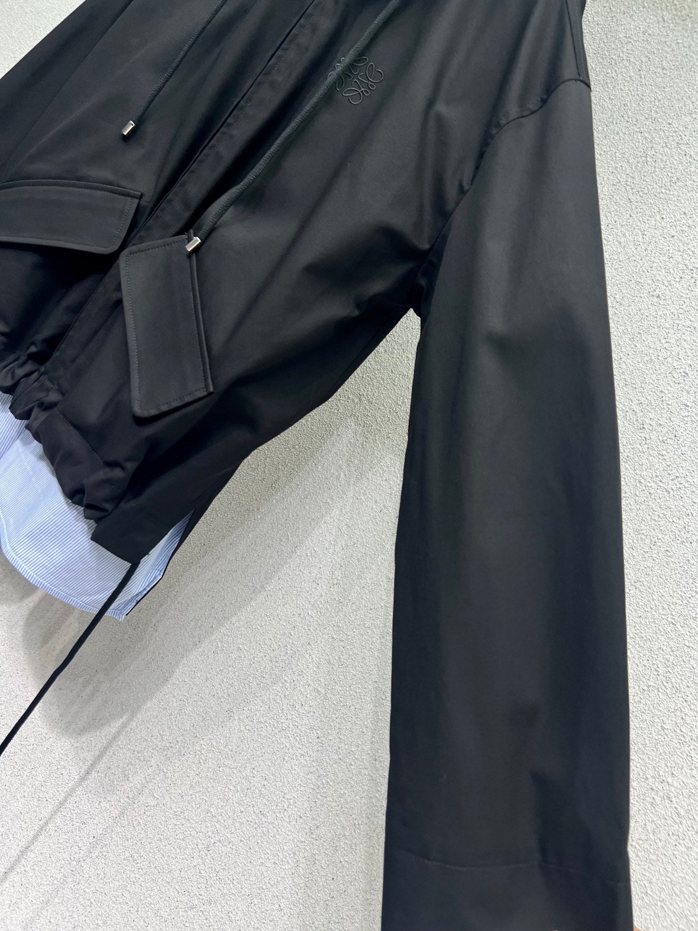 Loe 25fw embroidered jacket