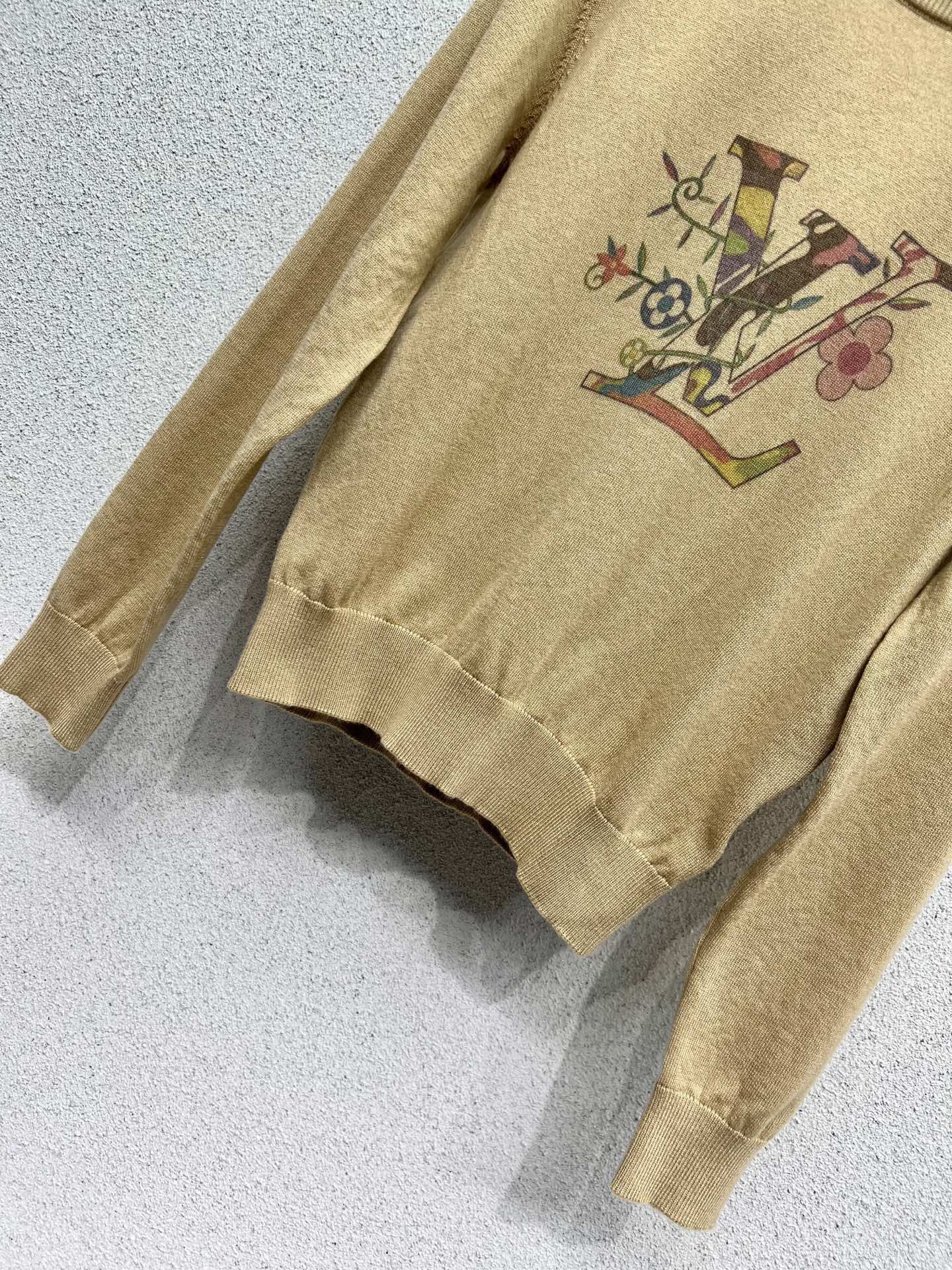 Louis 25fw printed buttons shirt