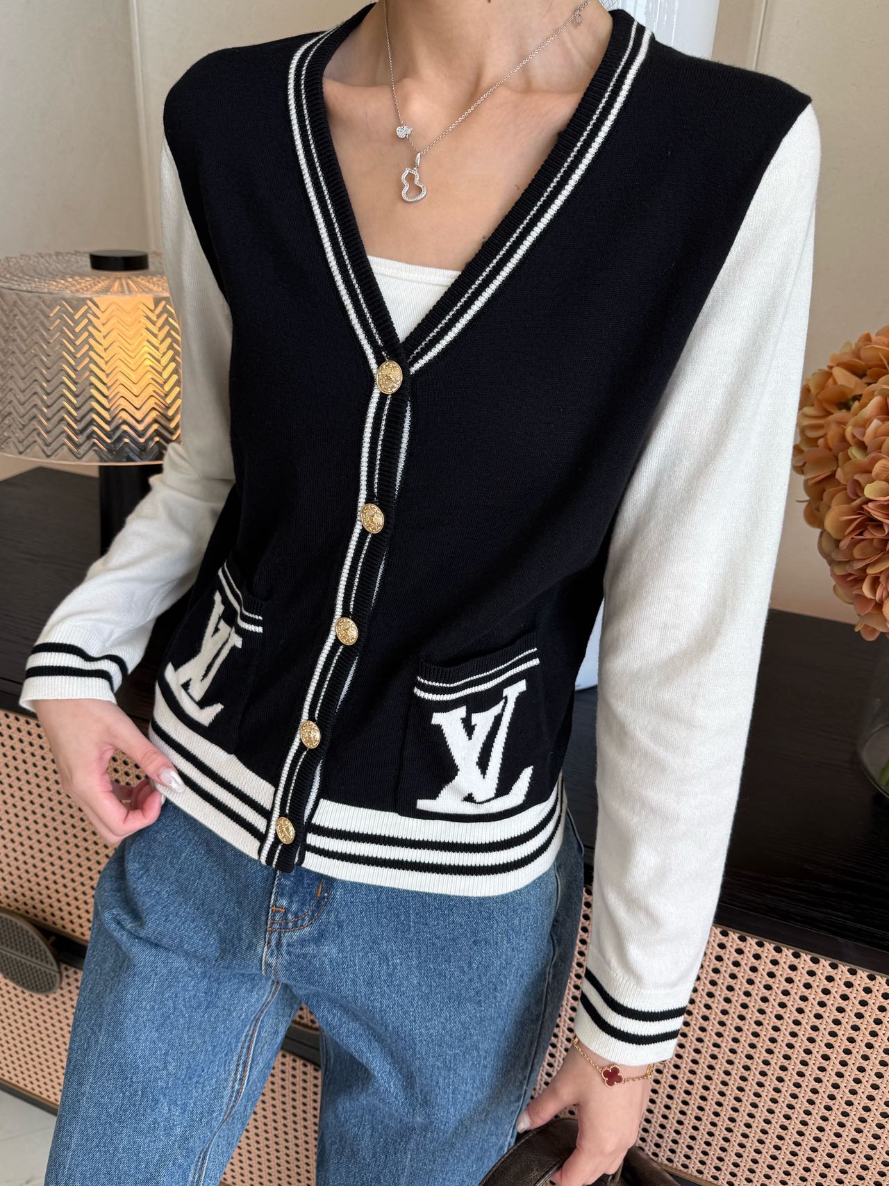 Louis 25fw jacquard cardigan