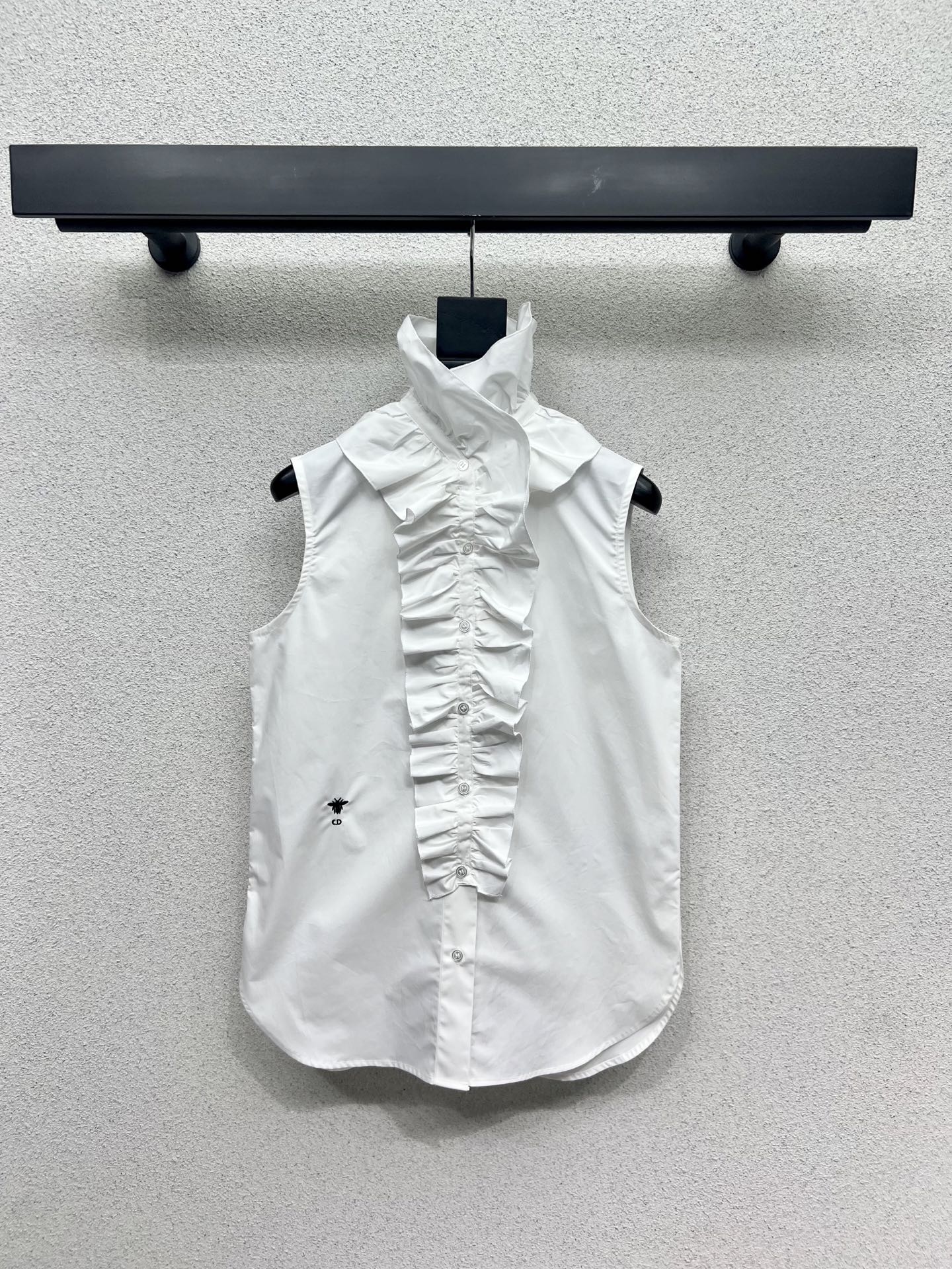 CD 25fw sleeveless shirt