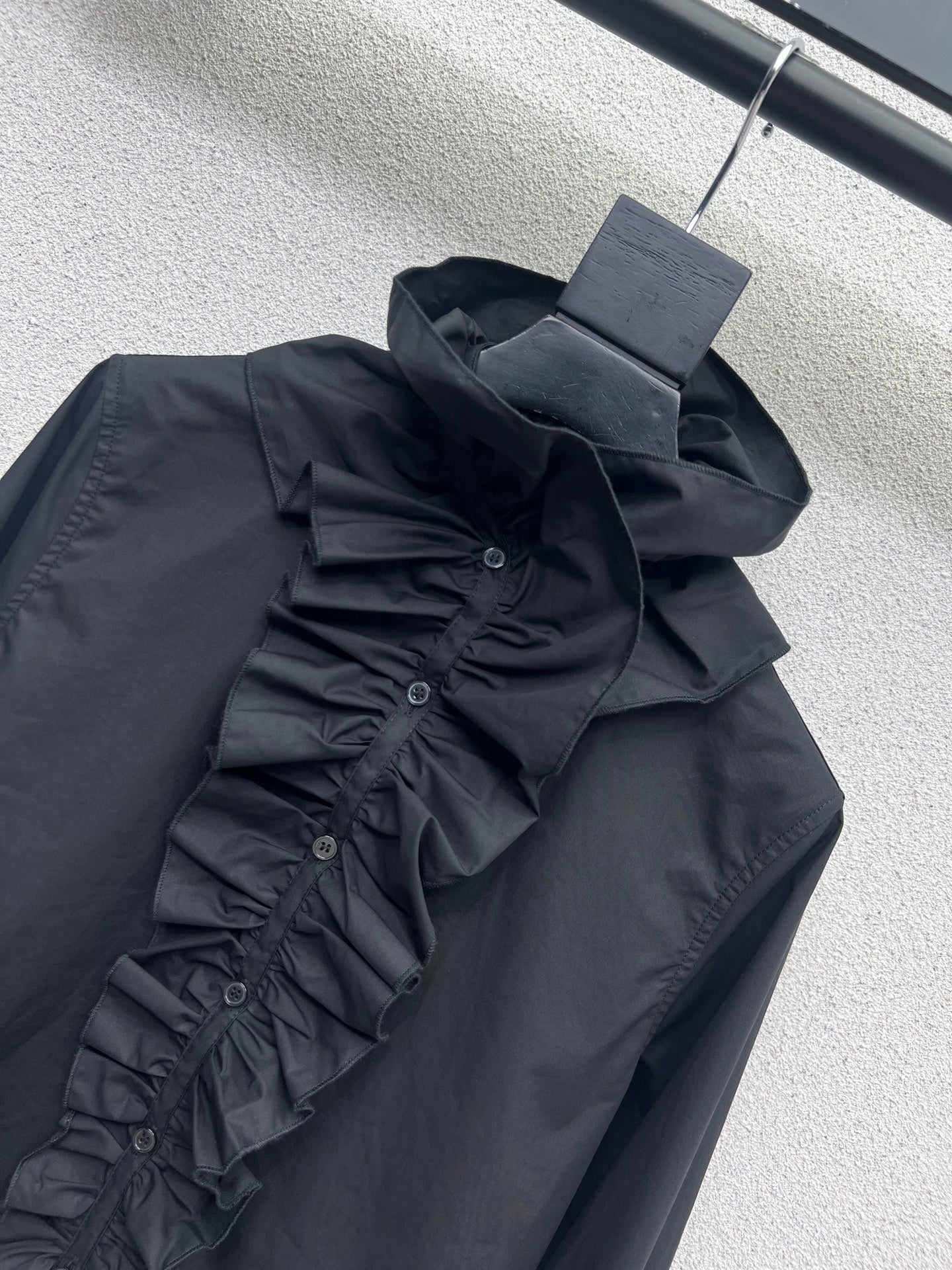 CD 25fw pleated shirt