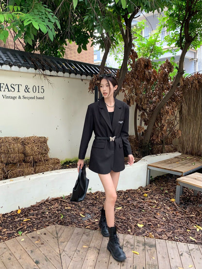 CD  25fw embroidery coat