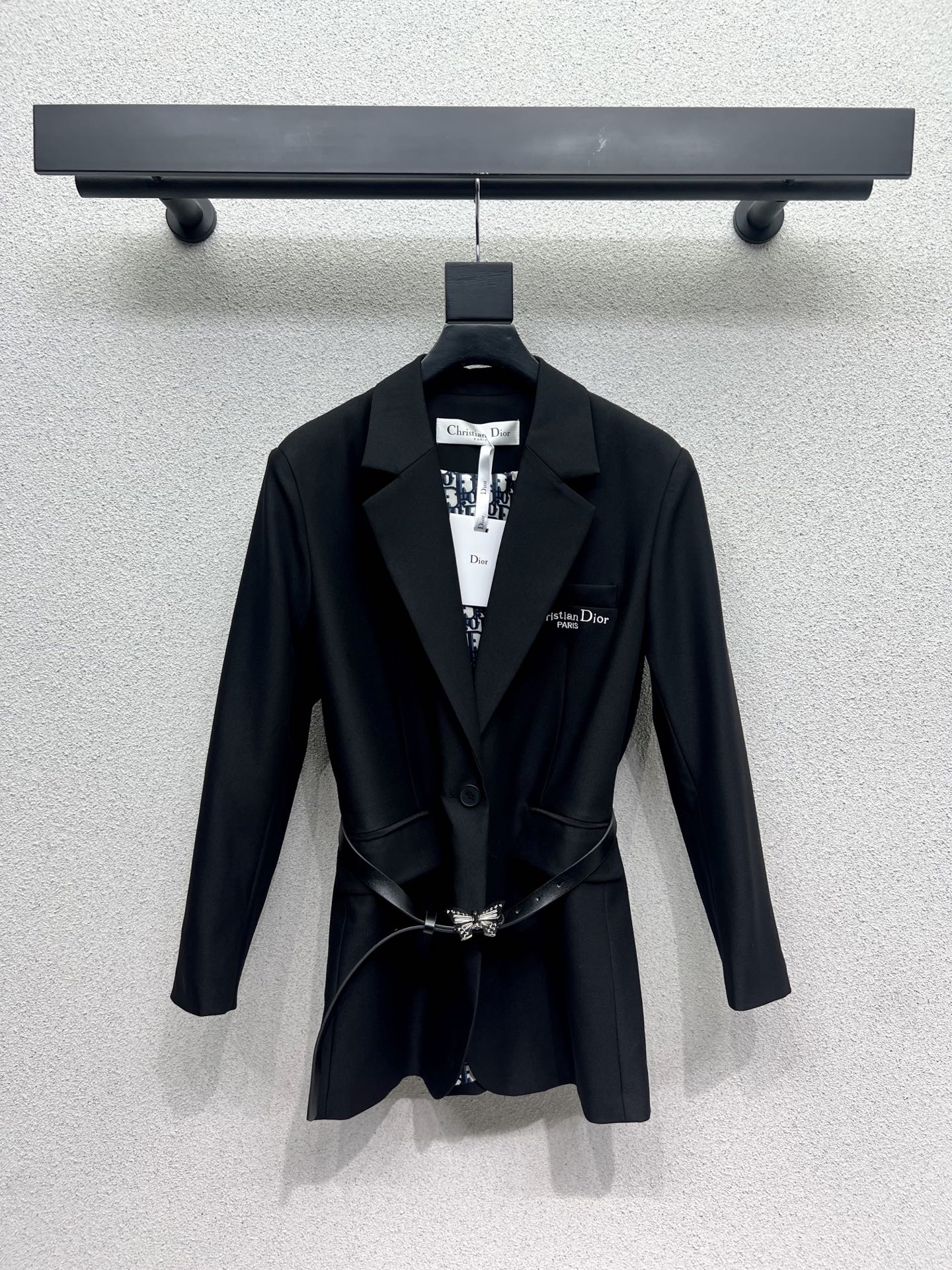 CD  25fw embroidery coat