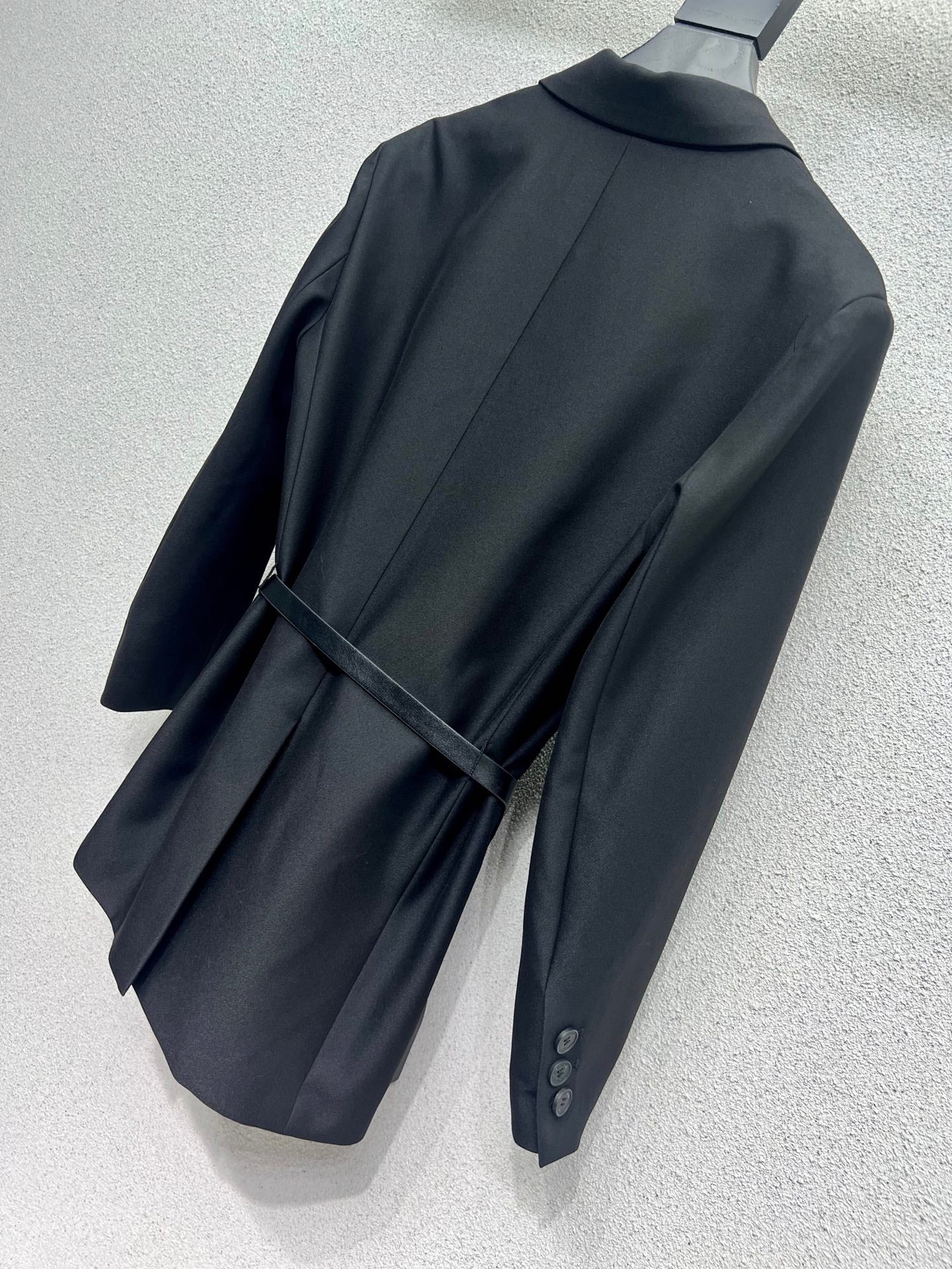 CD  25fw embroidery coat