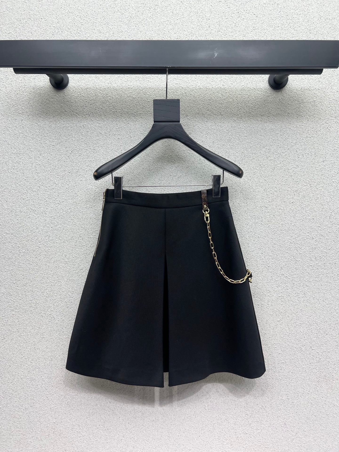 Louis 25fw all-match skirts