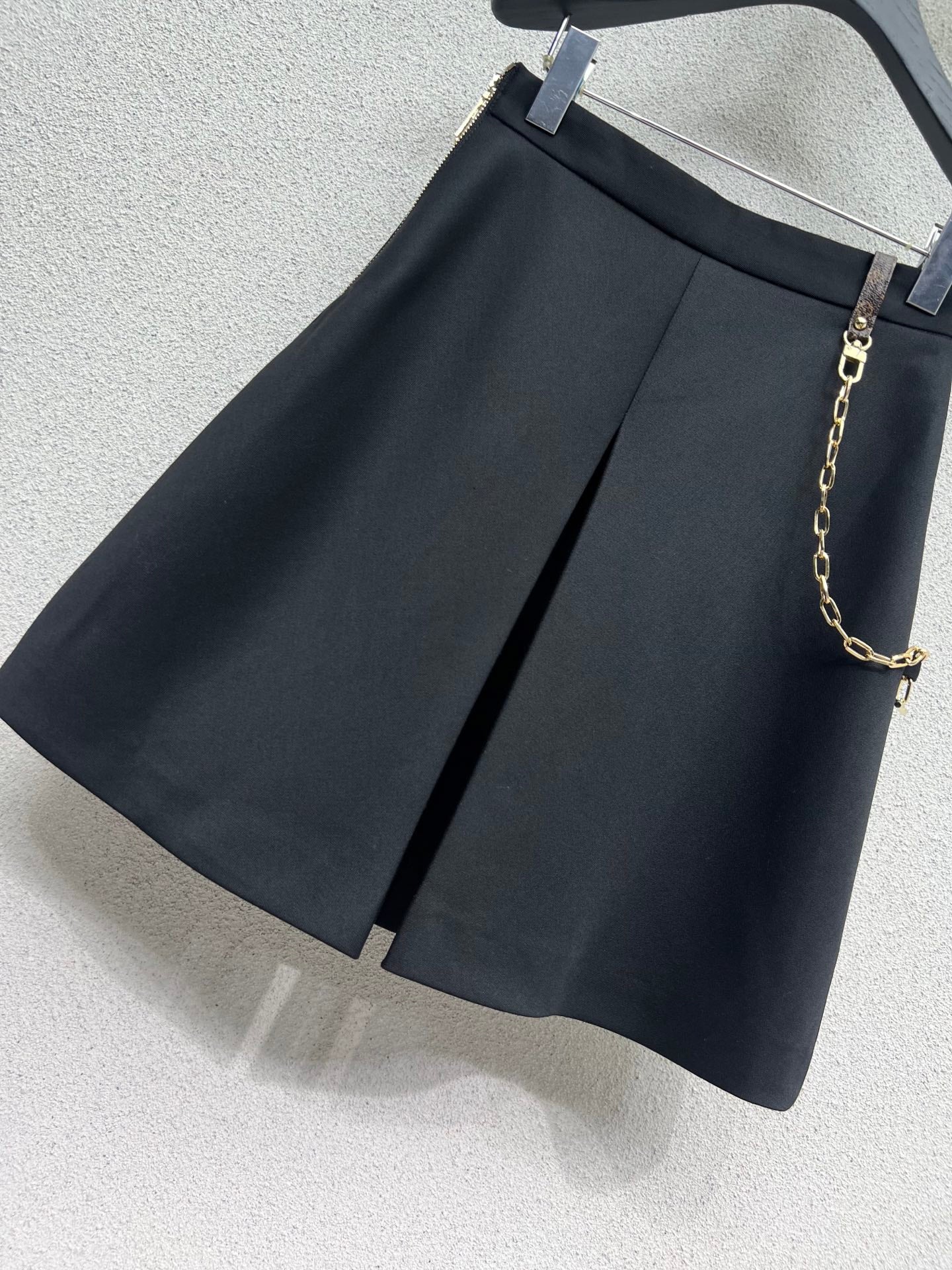 Louis 25fw all-match skirts