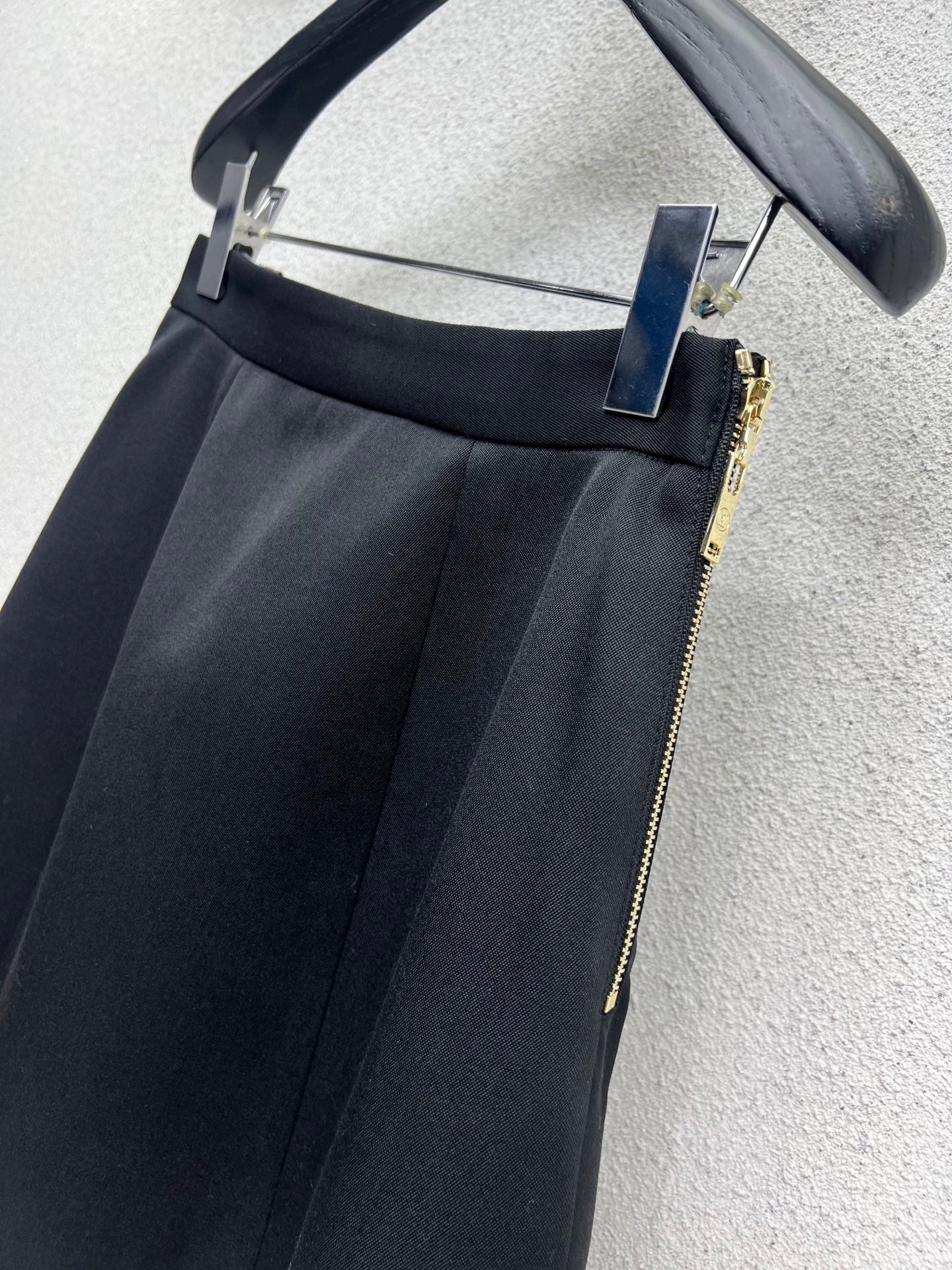 Louis 25fw all-match skirts