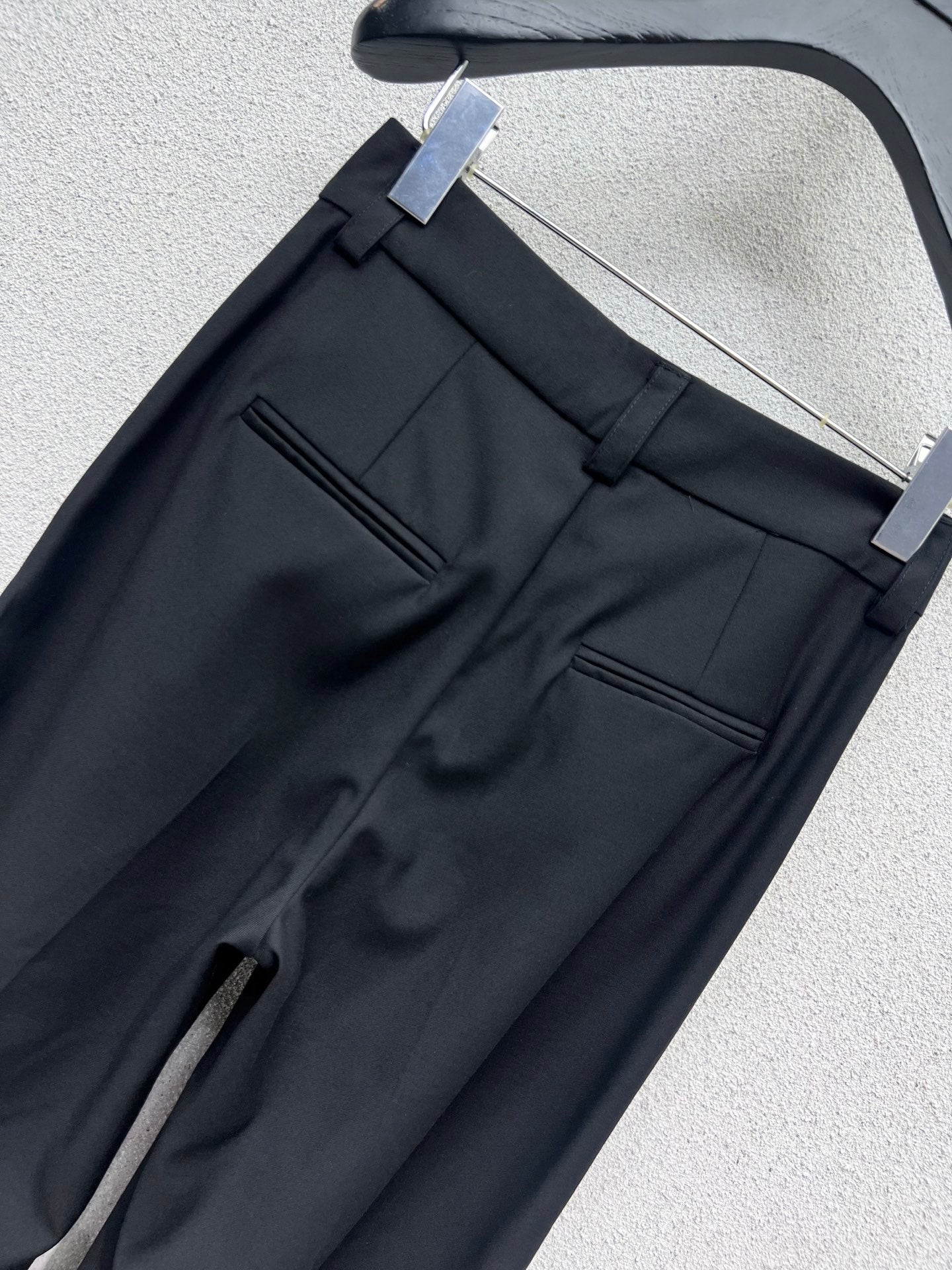 Louis 25fw all-match pants