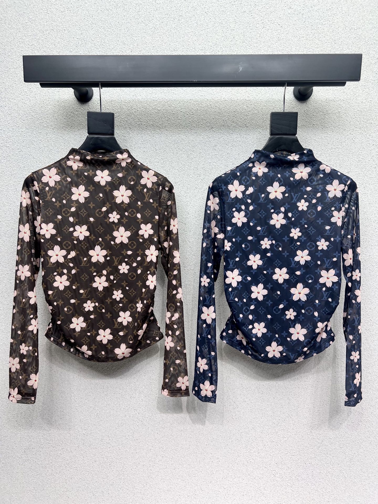 Louis  25fw mesh shirt