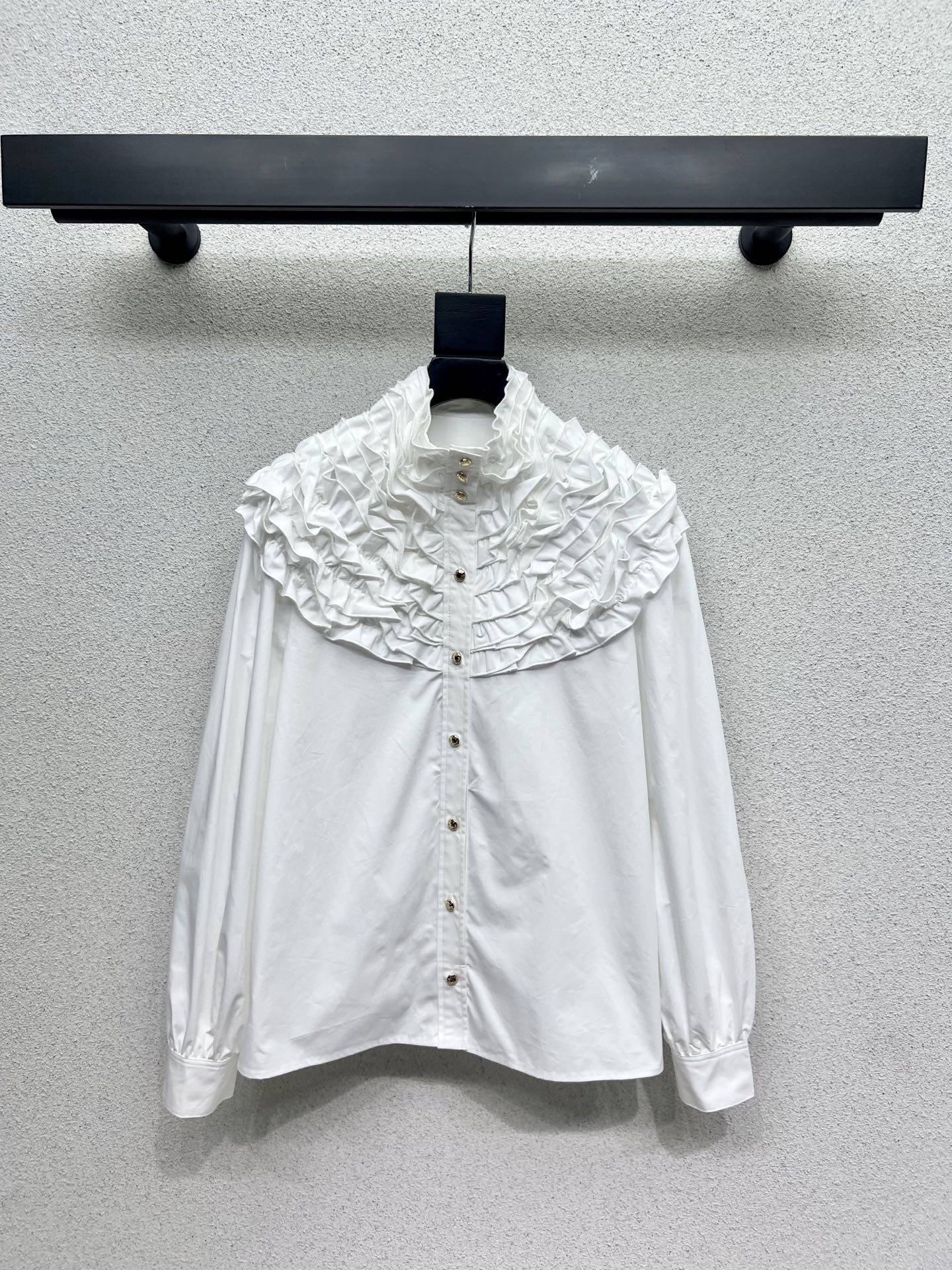 Louis 25fw ruffle shirt