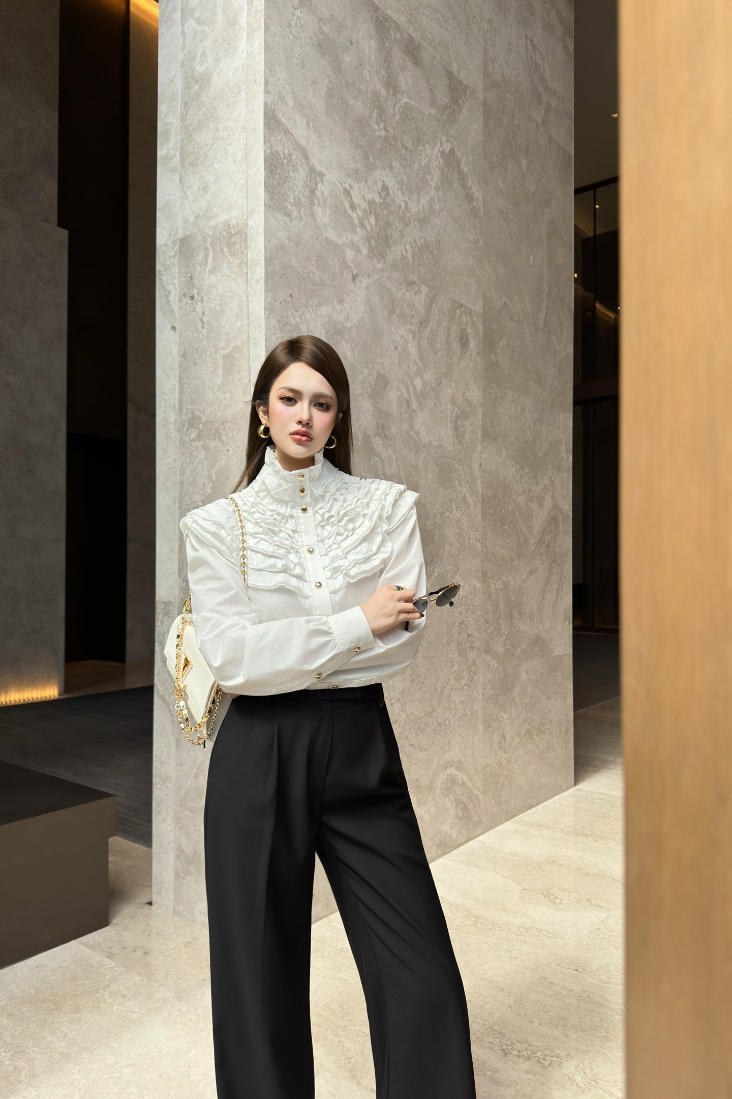 Louis 25fw ruffle shirt