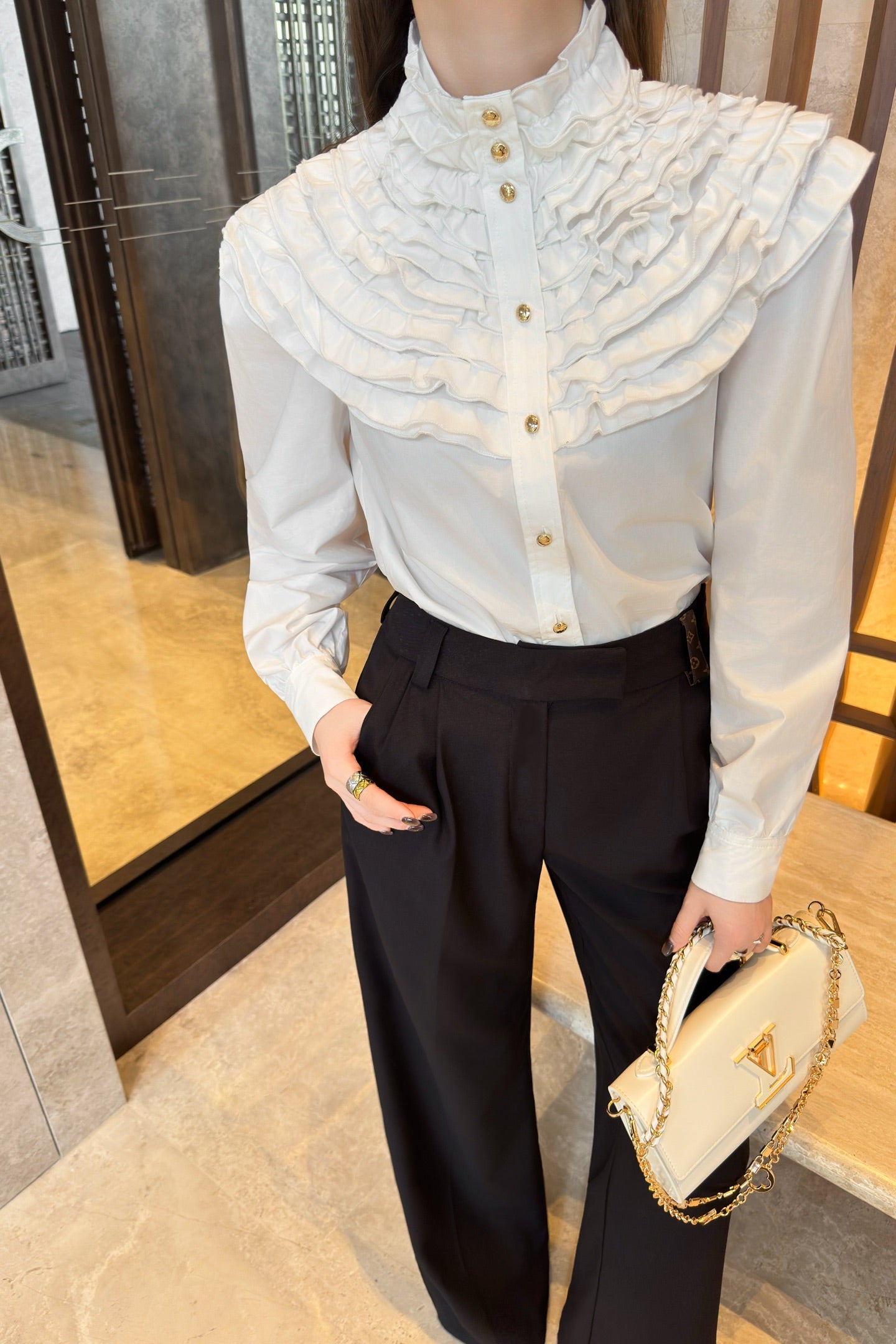 Louis 25fw ruffle shirt